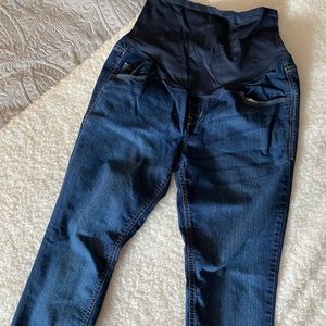 Old navy maternity jeans